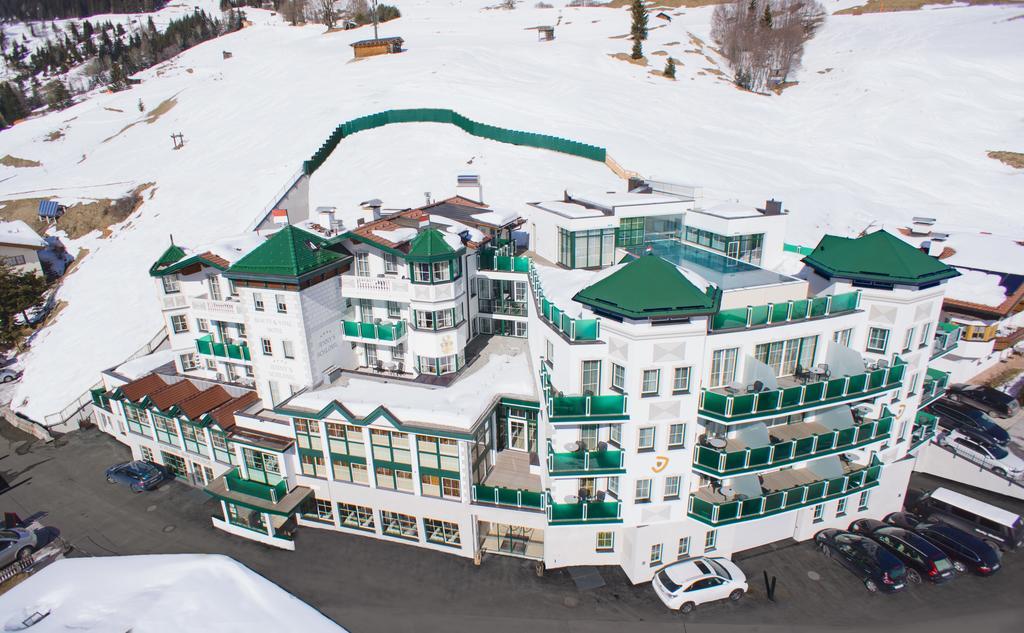 Hotel Jennys Schloessl Serfaus Exterior photo